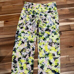 Old Navy Floral Leggings Sz SM NWT